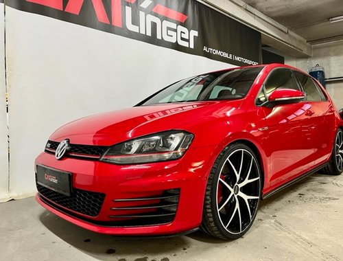 VW GOLF GTI "PERFORMANCE"